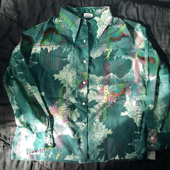 Vintage 70s Abstract Geometric Polyester Disco Shirt - Picture 2 of 5